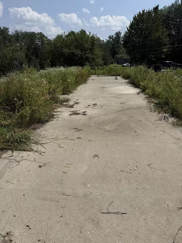 68 Horn Hill RD, Fairfield, ME 04937