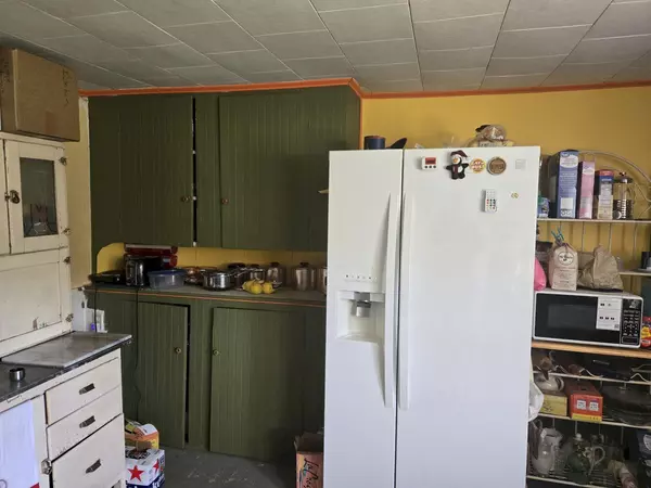 Jay, ME 04239,398 Morse Hill RD