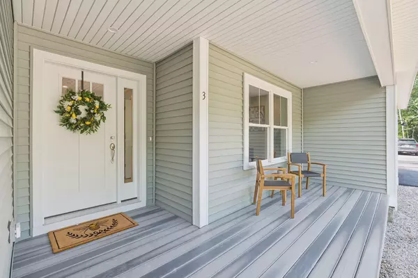 Old Orchard Beach, ME 04064,3 Bogey WAY