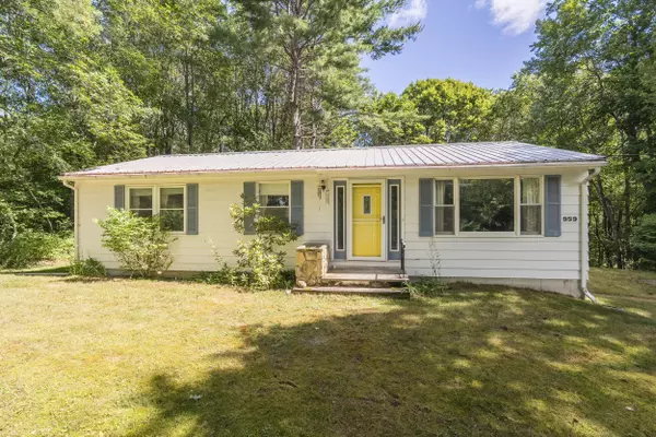 Lyman, ME 04002,959 S Waterboro RD