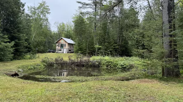 125 Valley Avenue RD, Dexter, ME 04930