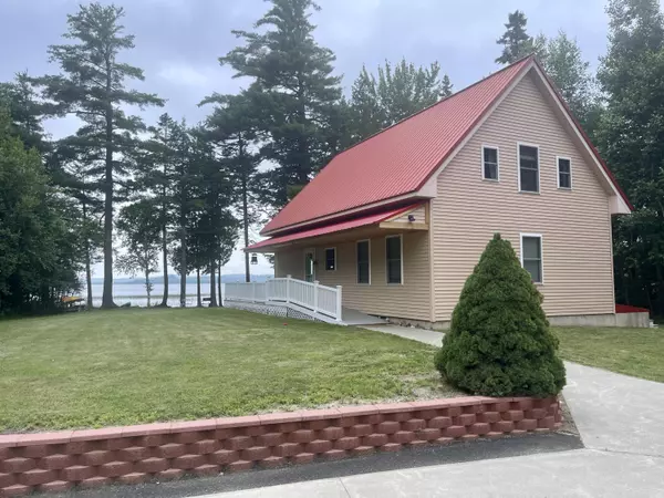 Charlotte, ME 04666,32 Sandy Beach LN