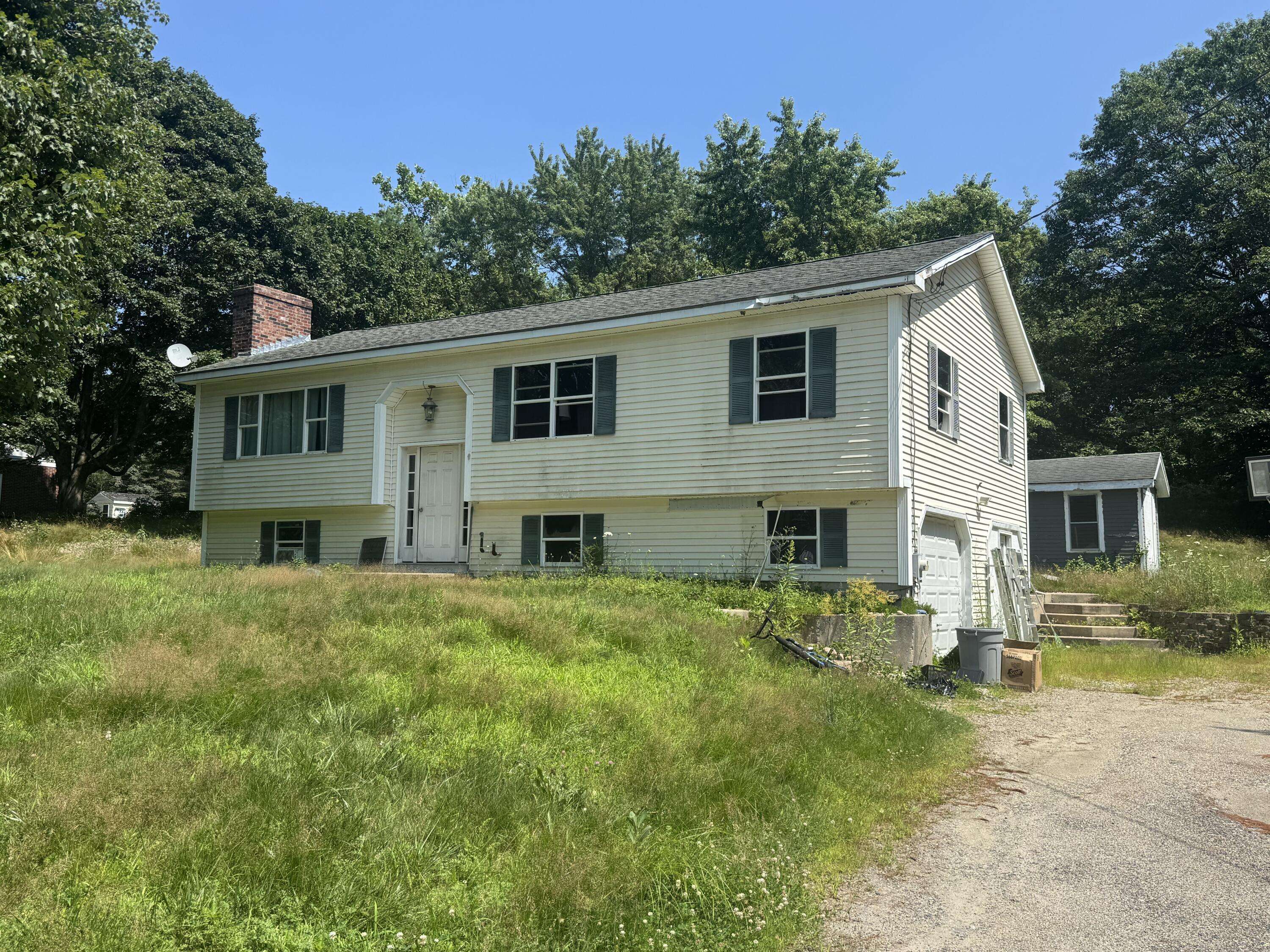 5 Mountain View LN, Standish, ME 04084