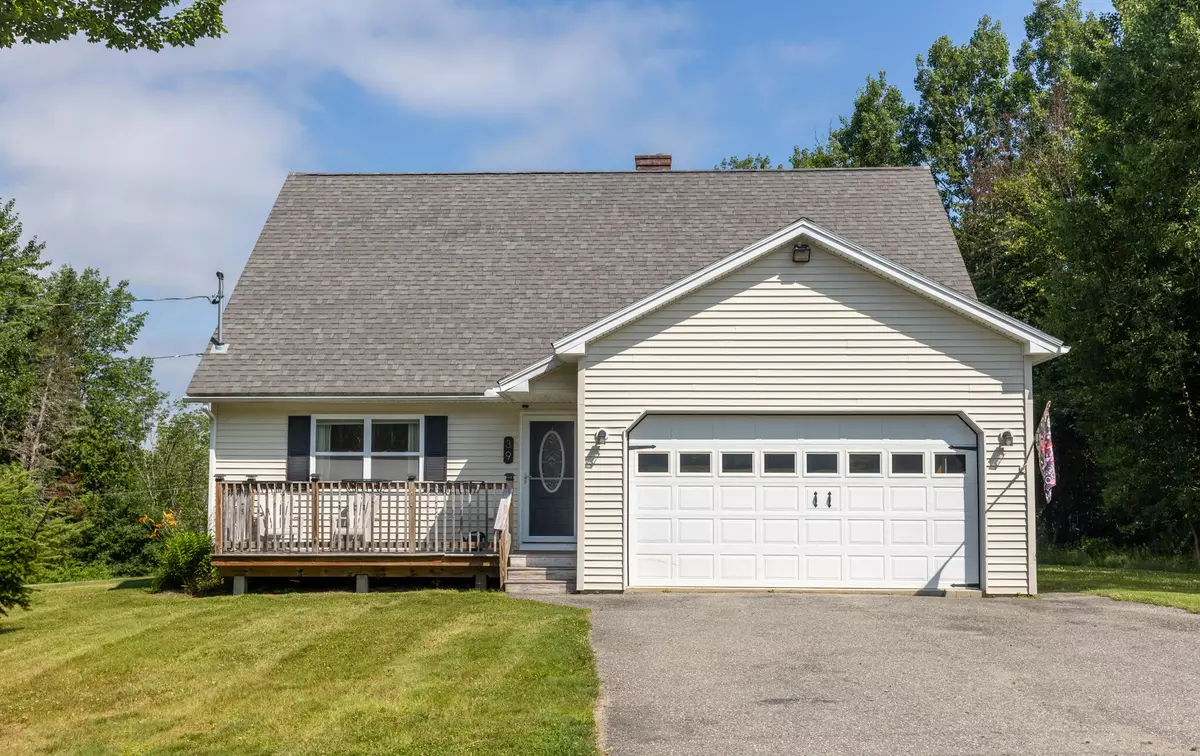 Hermon, ME 04401,39 Maple Leaf LN