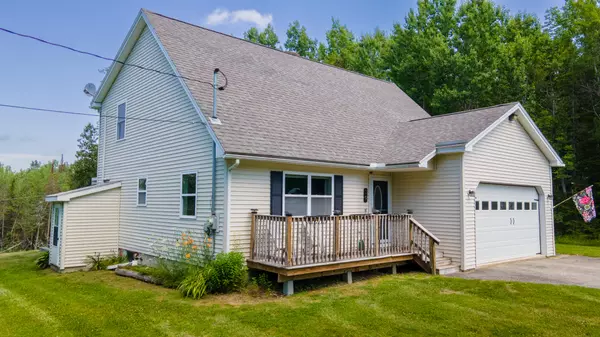 Hermon, ME 04401,39 Maple Leaf LN