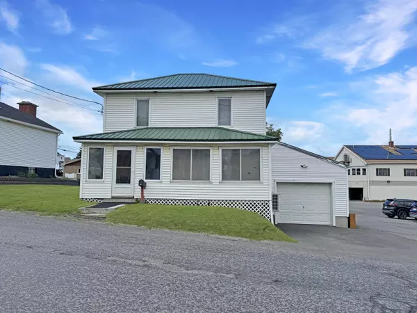 109 Legion AVE, Madawaska, ME 04756
