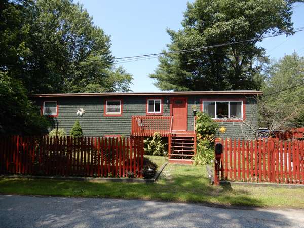 2 Apple Blossom LN, Old Orchard Beach, ME 04064