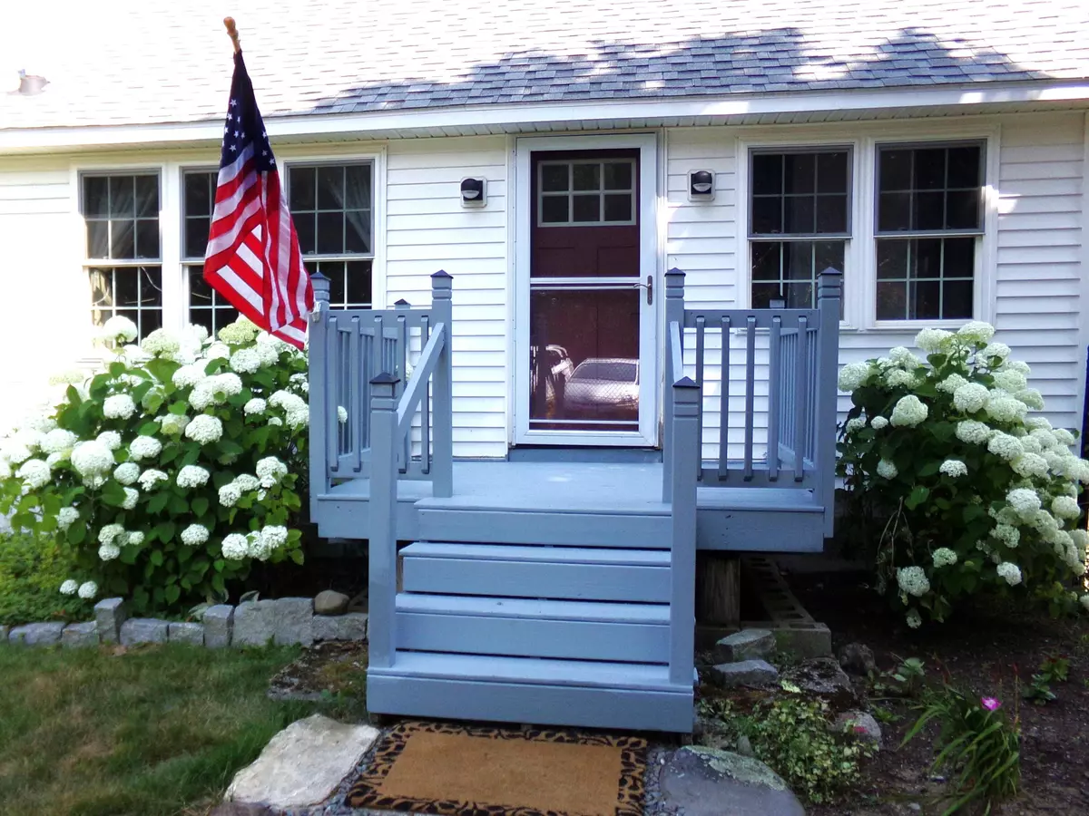 Orrington, ME 04474,22 Betts RD