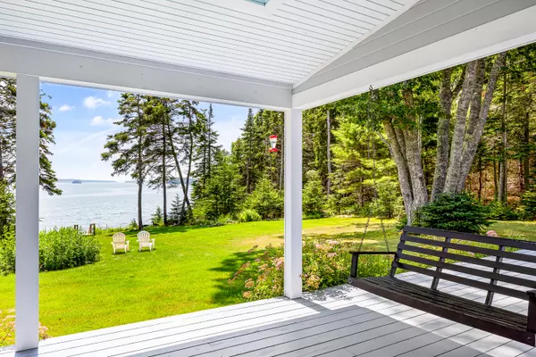 Islesboro, ME 04848,426 Ferry RD