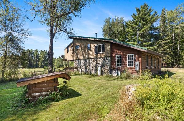 381 County RD, Milford, ME 04461