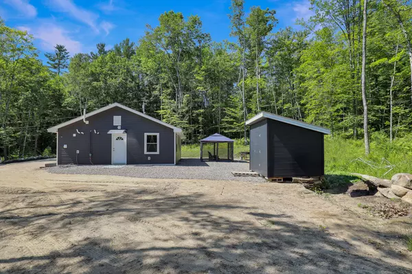 Dixfield, ME 04224,10 Mease RD