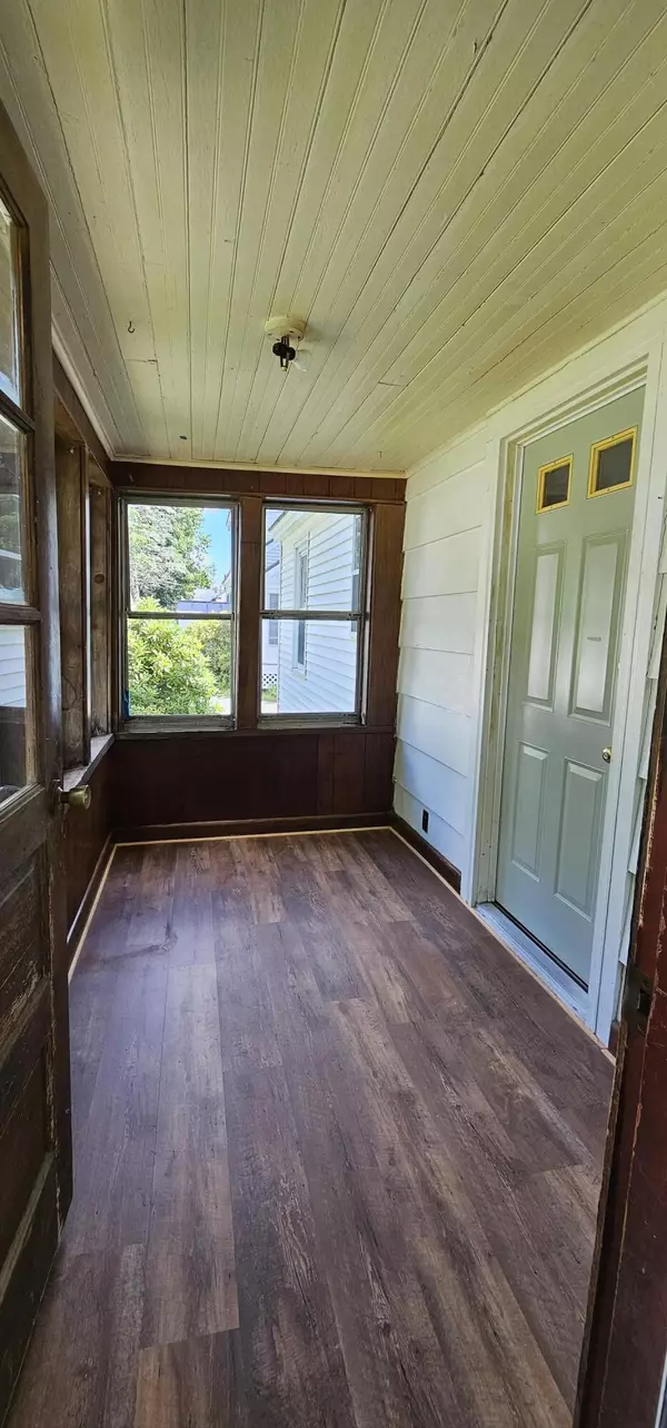 Waterville, ME 04901,12 Tardiff ST