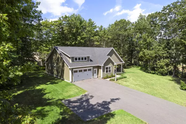 7 King Phillip DR, Old Orchard Beach, ME 04064