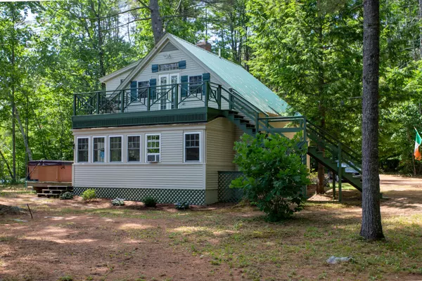 Denmark, ME 04022,16 Walsh DR