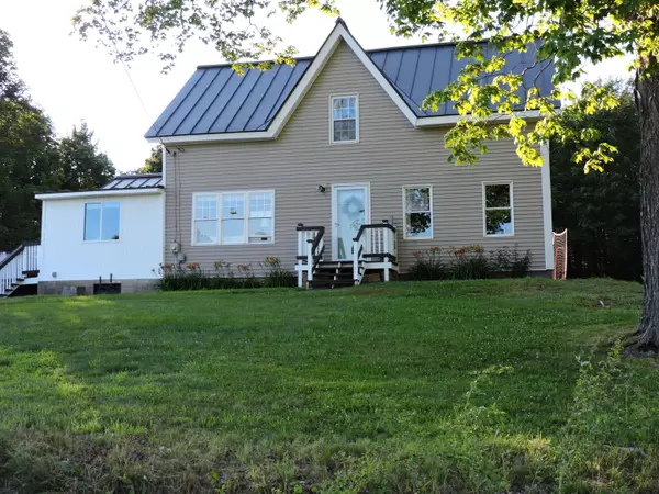 Sidney, ME 04330,124 Mills RD