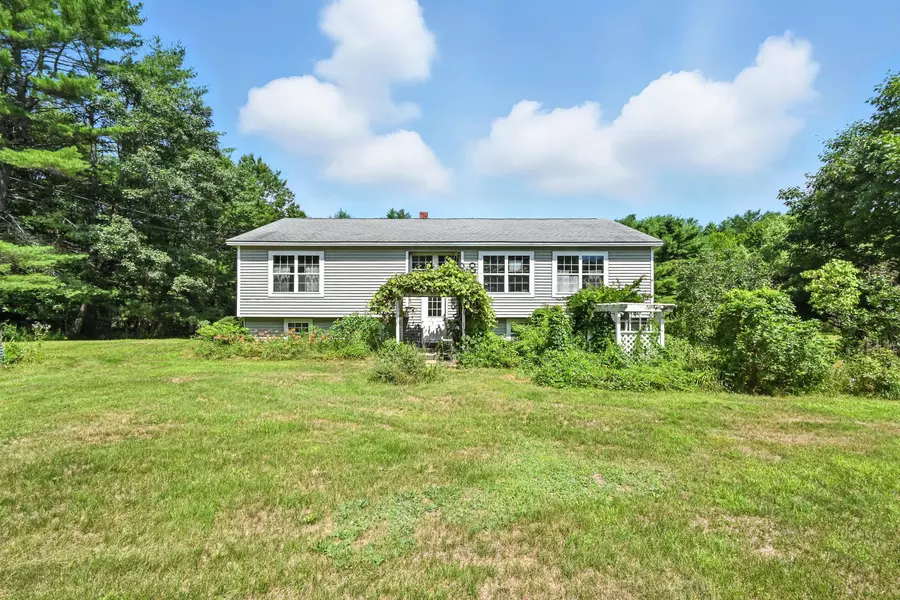 27 Mountain View RD, Leeds, ME 04263