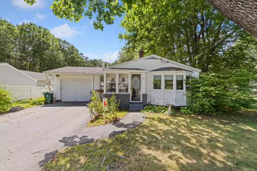 212 West ST, Biddeford, ME 04005
