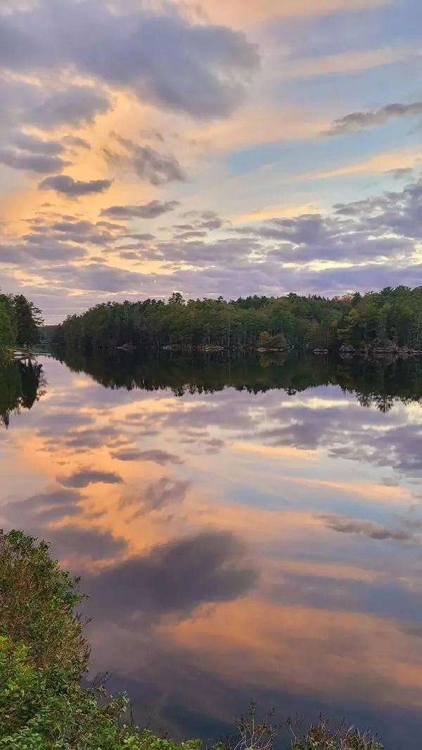 Boothbay Harbor, ME 04538,1 Harbor Pond RD #1