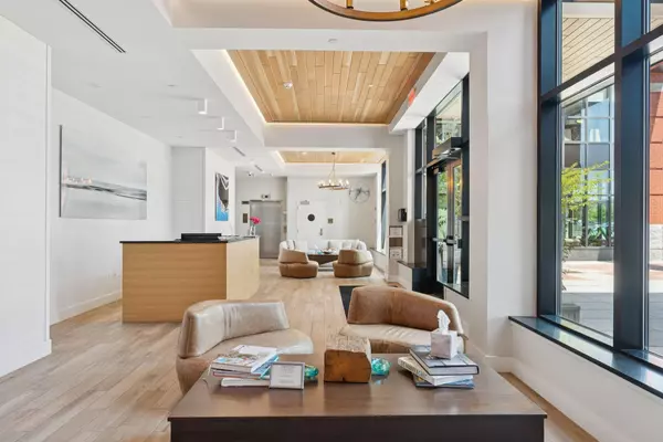 Portland, ME 04101,383 Commercial ST #600