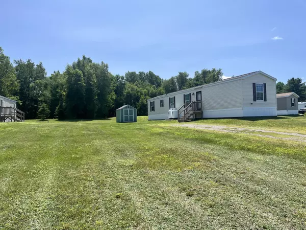 Glenburn, ME 04401,39 Lorna LN