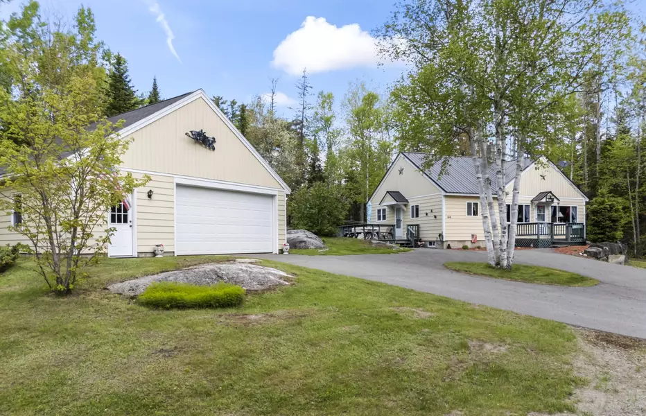 44 Spaulding RD, Eustis, ME 04982