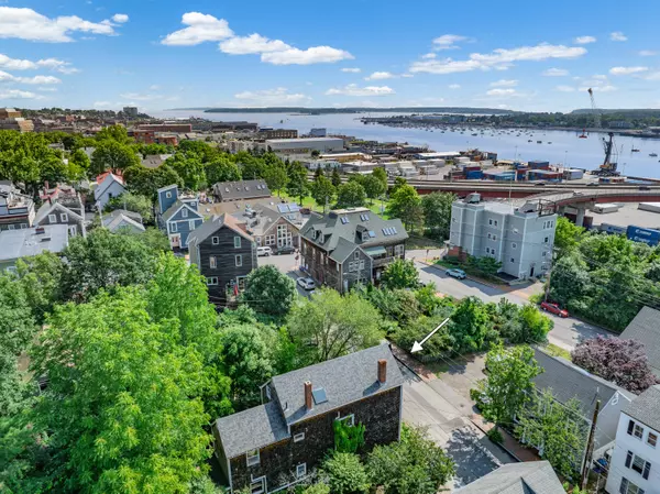 Portland, ME 04102,15 Summer ST