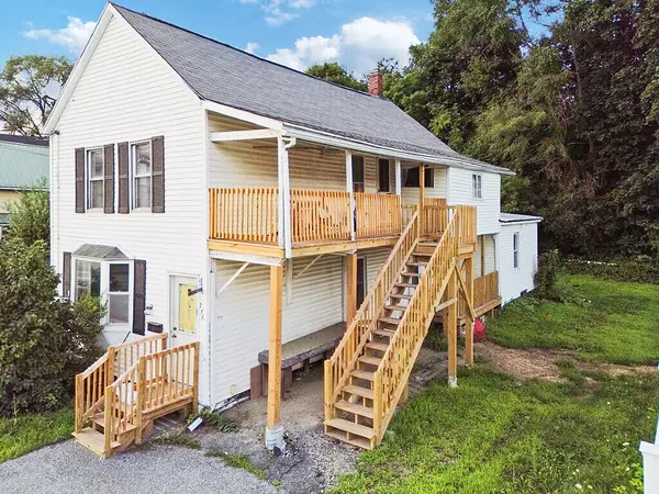 Lewiston, ME 04240,246 Lincoln ST