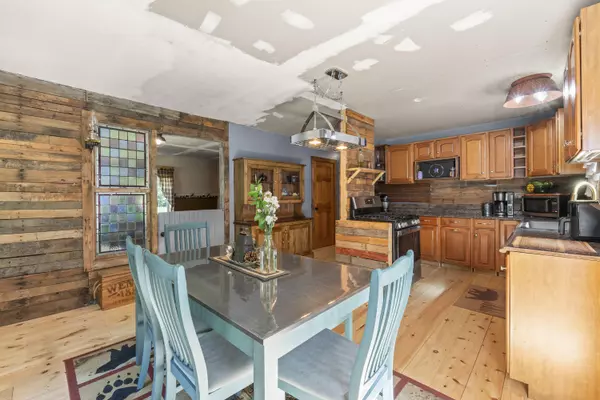 Limerick, ME 04048,440 Quarry RD