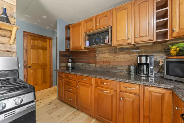 Limerick, ME 04048,440 Quarry RD