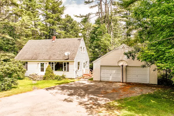 513 Buzzell Hill RD, Hope, ME 04847