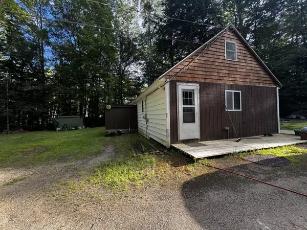 Lebanon, ME 04027,216 Emery Mills RD