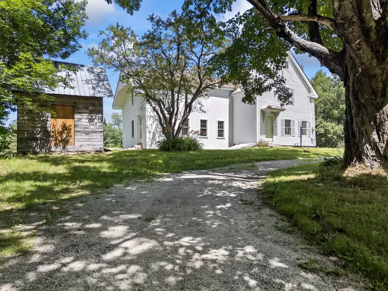 775 Waterford RD, Norway, ME 04268