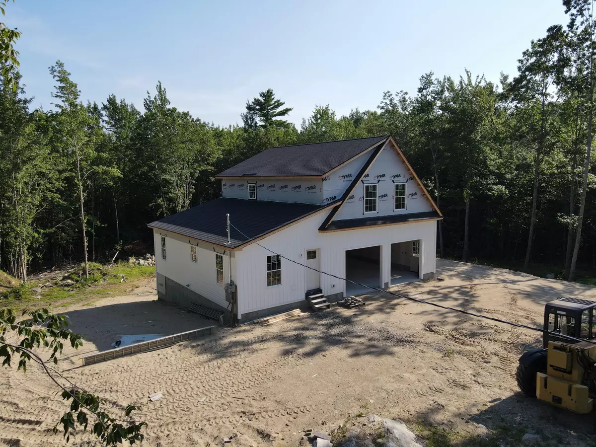 Sanford, ME 04083,282 Sunset RD