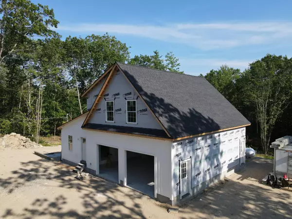 Sanford, ME 04083,282 Sunset RD