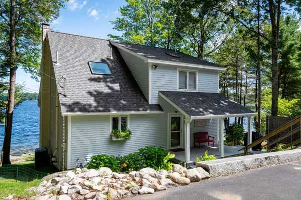 Standish, ME 04084,81 Whites Point RD