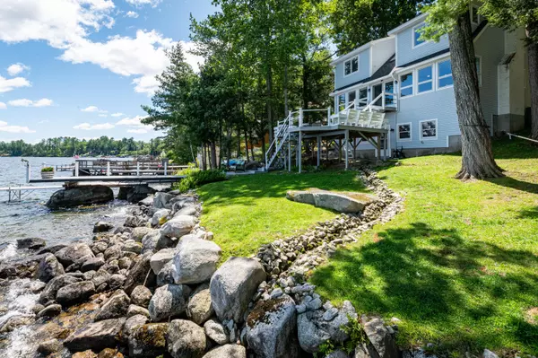 Standish, ME 04084,81 Whites Point RD