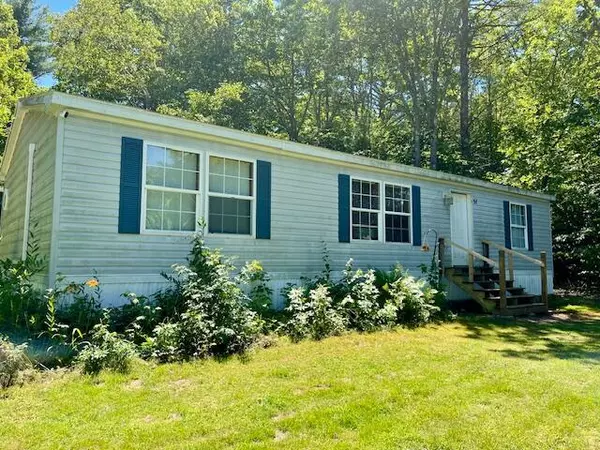 Buxton, ME 04093,51 Callahan RD