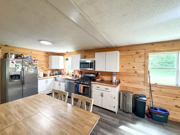 Lowell, ME 04493,607 W Old Main RD