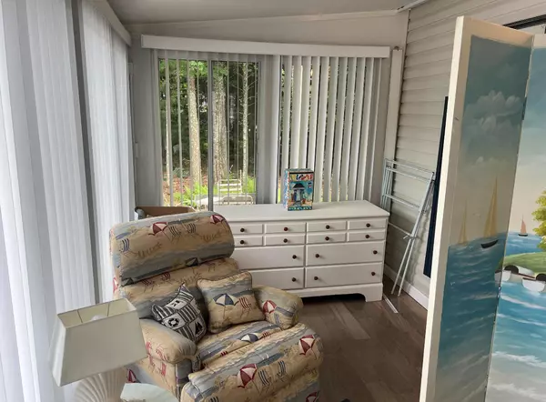 Wells, ME 04090,430 Post RD #218