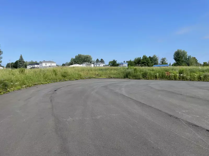 Lot 71A Cleveland AVE, Van Buren, ME 04785