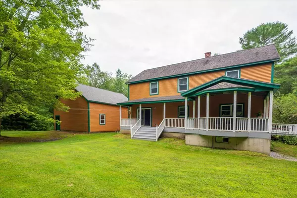 Warren, ME 04864,478 Carroll RD