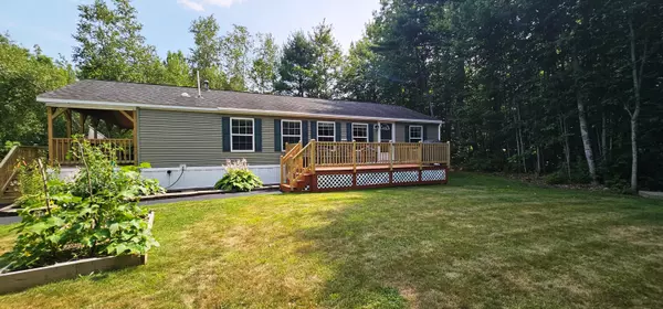 Madison, ME 04950,26 Dore LN