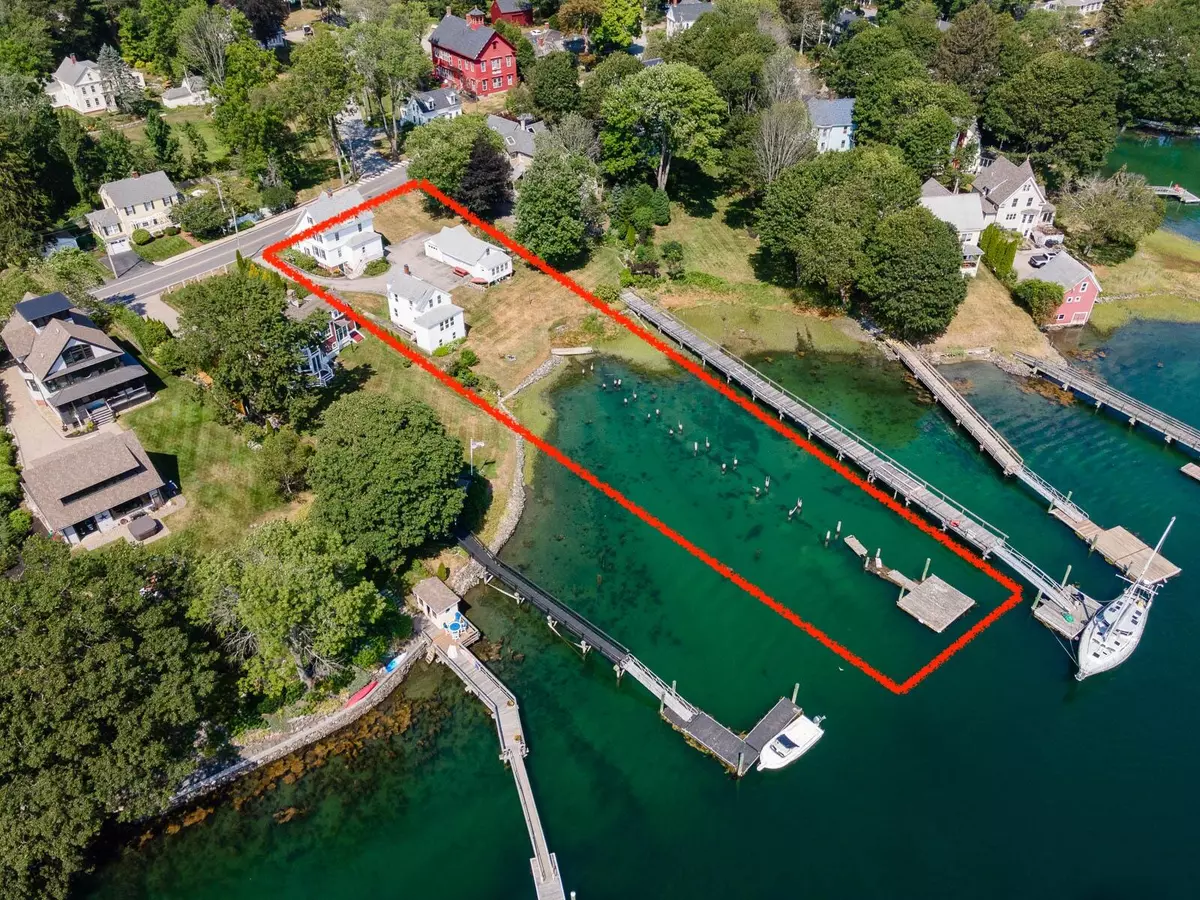 Kittery, ME 03904,98-100 Whipple RD