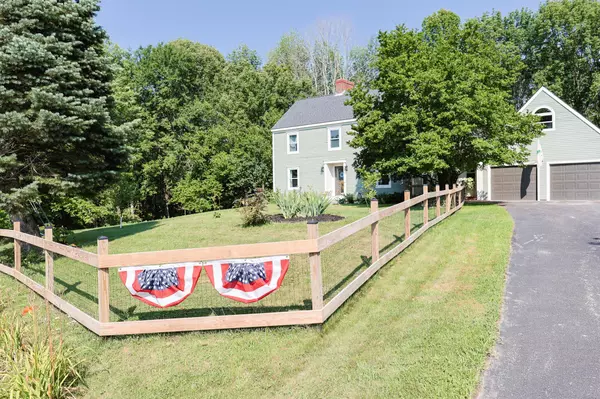 Gorham, ME 04038,279 Flaggy Meadow RD