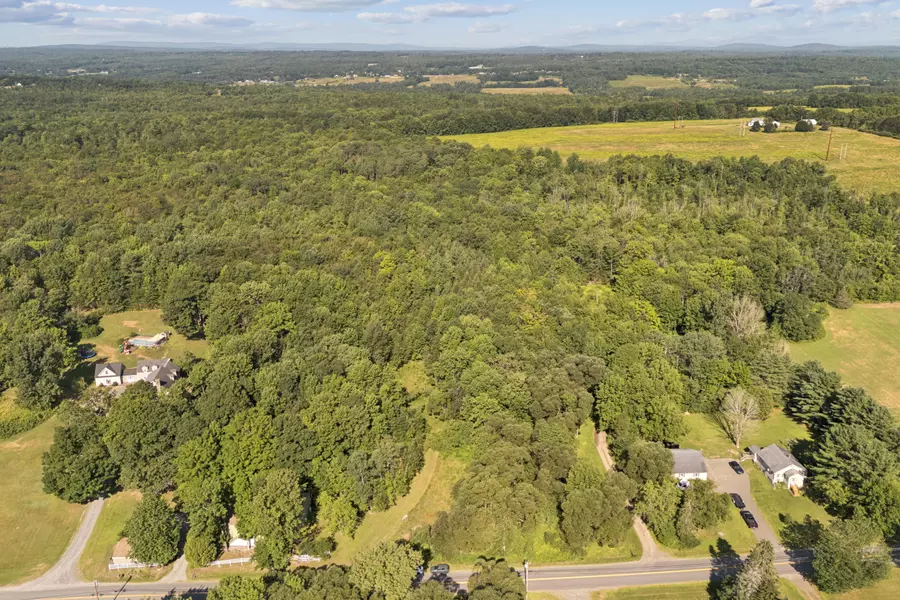 308 Ridge RD, Fairfield, ME 04937