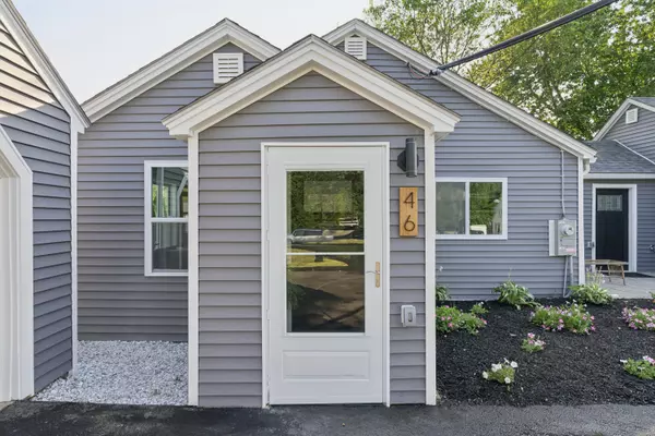 46 Plymouth ST, Portland, ME 04103