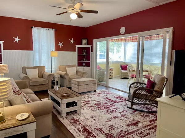454 Post RD #478, Wells, ME 04090