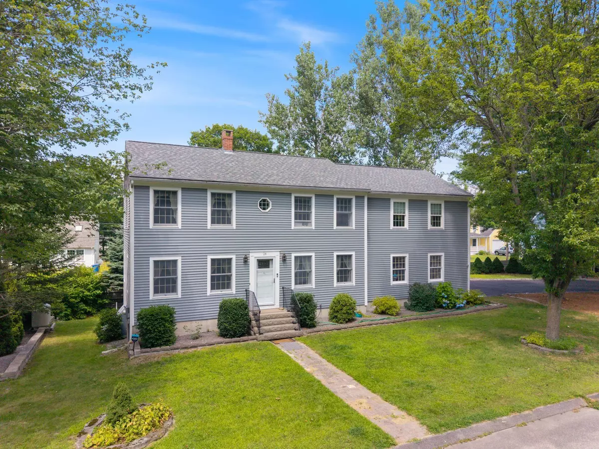 South Portland, ME 04106,24 Shelby LN