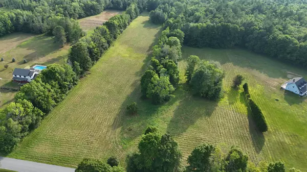 Pittsfield, ME 04967,818 Higgins RD