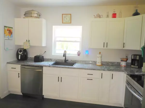 Norway, ME 04268,23 Boondock LN